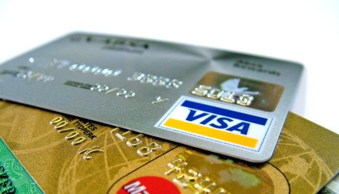 8 Ways to Protect Yourself Against Credit Card Theft