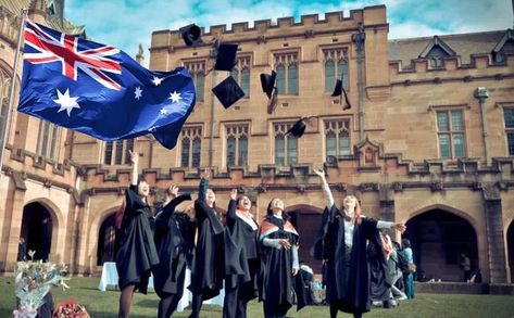 scholarship in Australia 